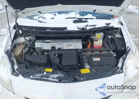 2015 Toyota Prius Persona Series Special Edition z USA, uszkodzony, nr VIN JTDKN3DU6F0412277